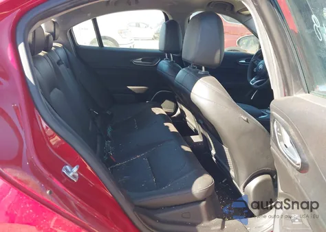 2020 Alfa Romeo Giulia Rwd из США, поврежденный, VIN ZARFAMAN6L7637968